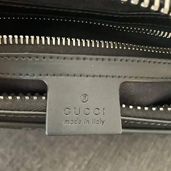 Gucci GG supreme monogram belt bag - Picture 10 of 12